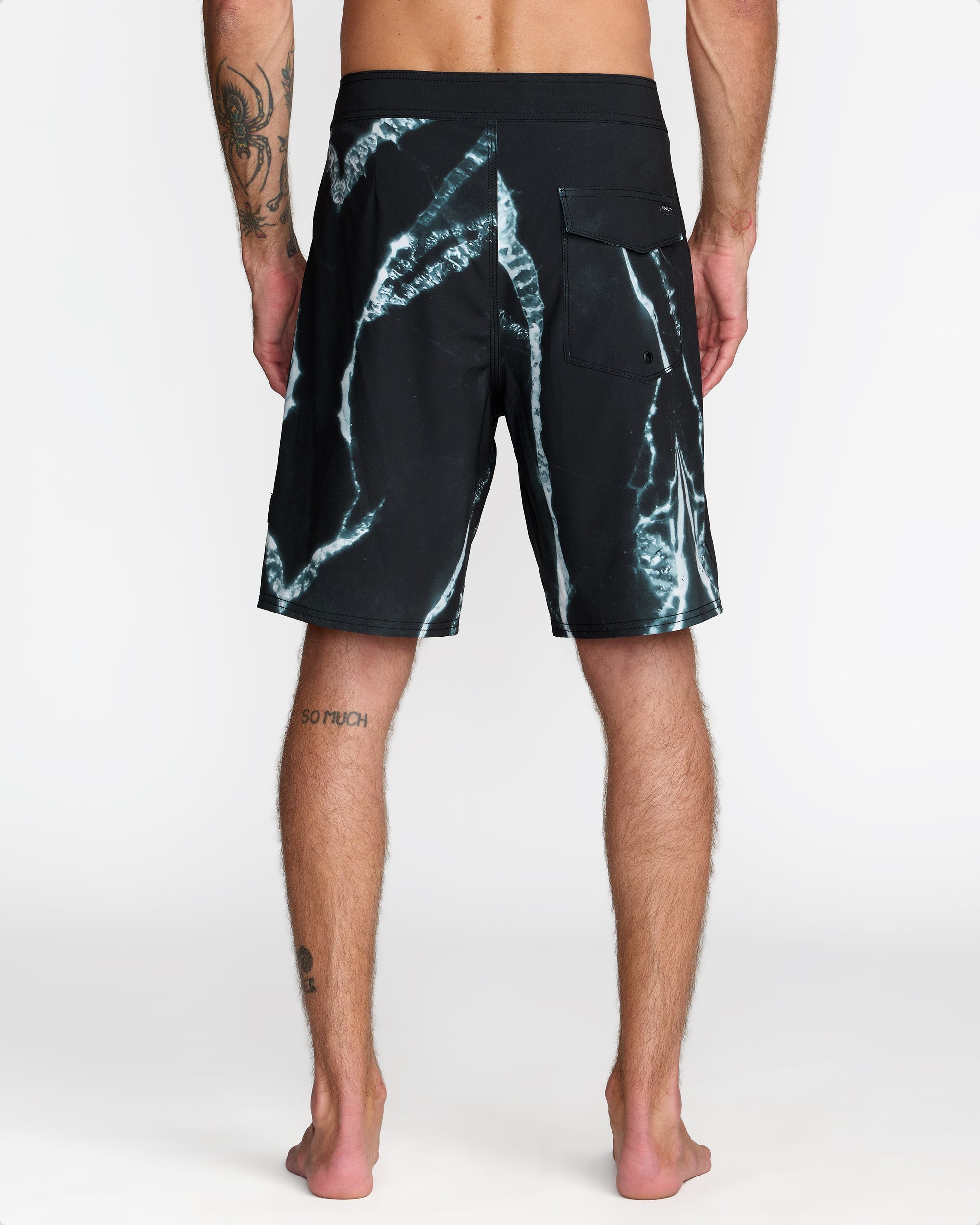 RVCA \
