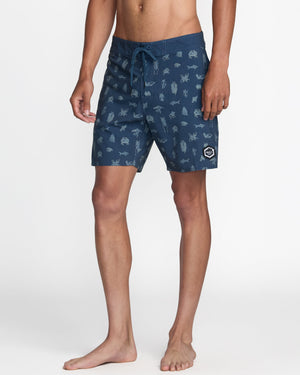 Sea Life Trunk 17