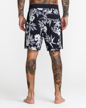 Apex 2 Trunks