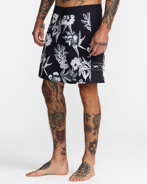 Apex 2 Trunks