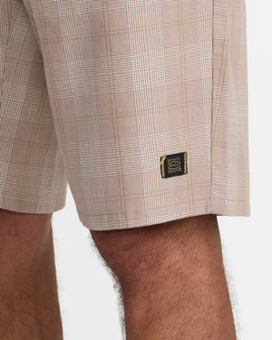 Dayshift Suiting Short