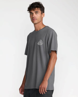 Bull Hawaii Short Sleeve Tee