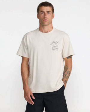 Paradise Queen Short Sleeve Tee