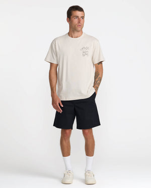 Paradise Queen Short Sleeve Tee