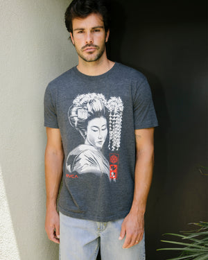 Geisha Short Sleeve Tee
