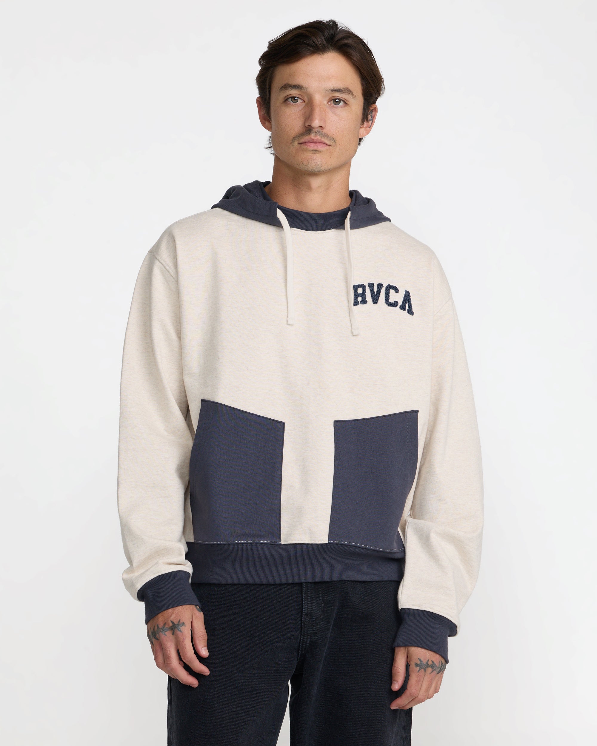 After Hoodie – RVCA
