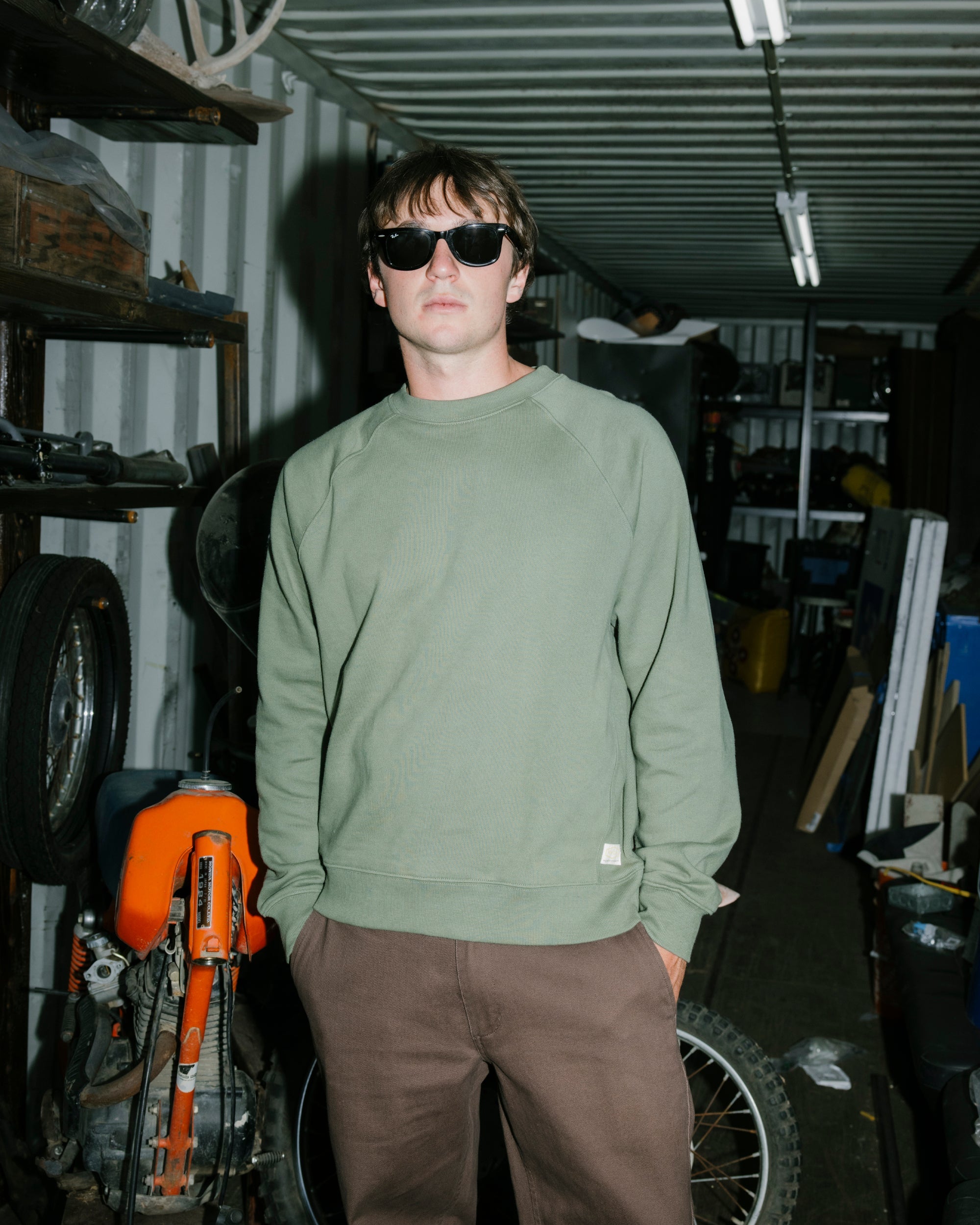 Dayshift Crew 2 - RVCA