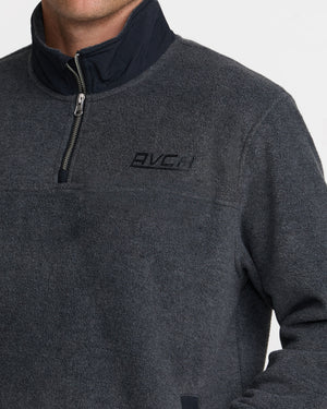 Peak 1/4 Zip Sweatshirt