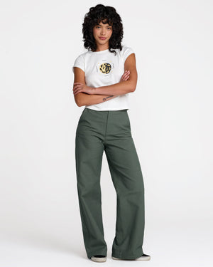 Bonnie Pant- RVCA