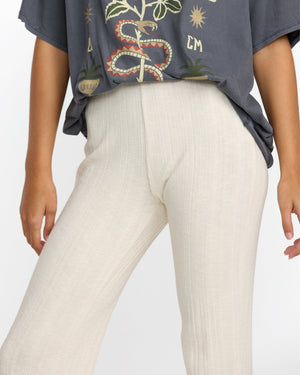 Ava Pant - RVCA