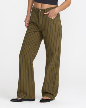 Coco Relaxed Straight Leg Pant
