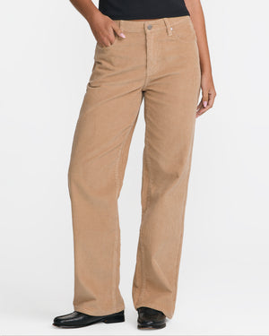 Coco Relaxed Straight Leg Jean