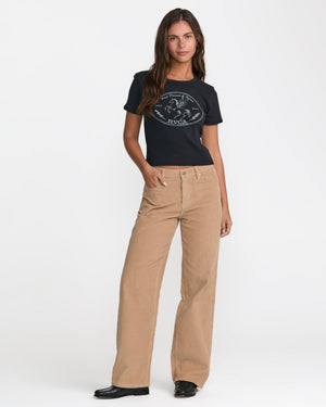 Coco Relaxed Straight Leg Jean