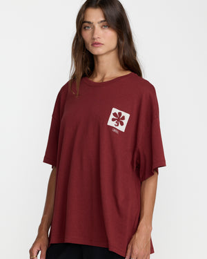 Open Minds Boyfriend Tee