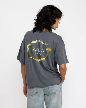 Hawaii Hex II Baggie Tee - RVCA