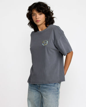 Hawaii Hex II Baggie Tee - RVCA
