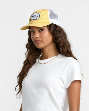 Aura Trucker - RVCA