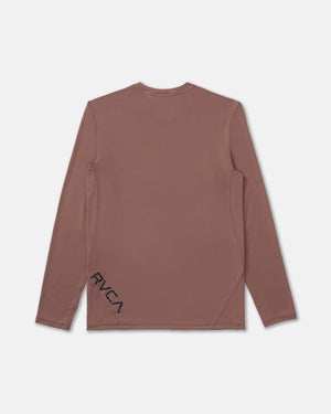 Sport Vent Long Sleeve Tee