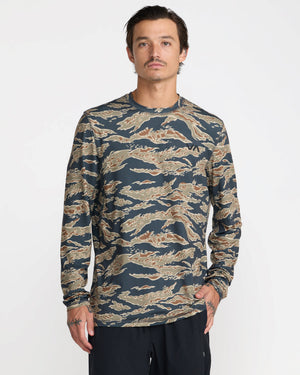 Sport Vent Long Sleeve Tee