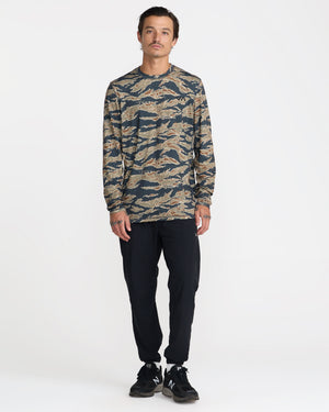 Sport Vent Long Sleeve Tee
