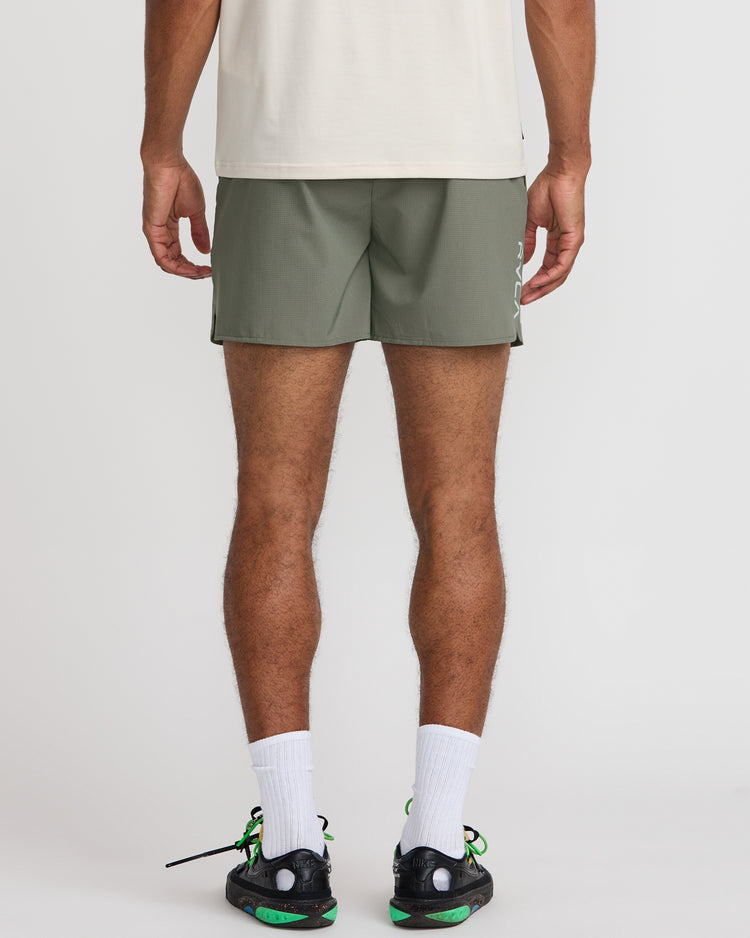 Yogger Lite 15" Shorts - Sage Leaf