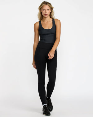 Contrast B Tank - RVCA