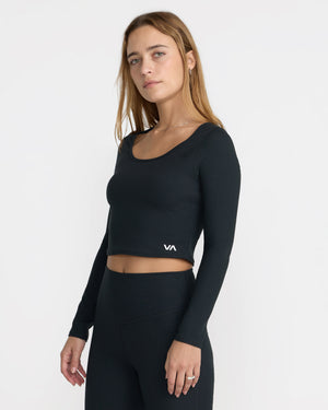 VA Long Sleeve Scoop Neck Crop Top