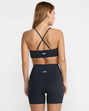 VA Essential Logo Bike Short