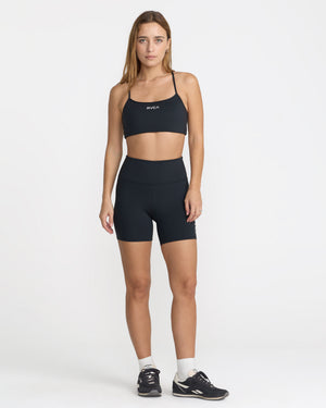 VA Essential Logo Bike Short