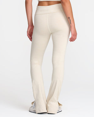 VA Fold Over Flare-RVCA