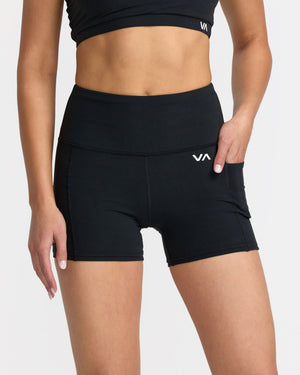 VA Essential Pocket Short II - RVCA