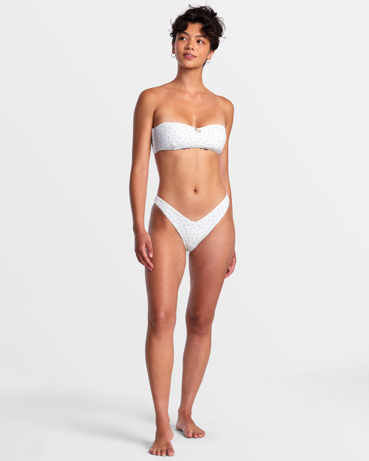 Pointe Sweetheart Bandeau Bikini Top - White