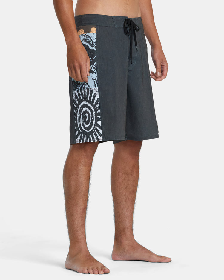 Drain Boardshorts 20'' - Black