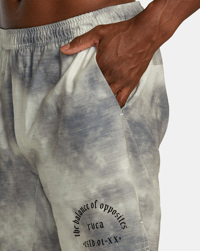 Yogger Train 2-In-1 17" Workout Shorts - Chalk Wash