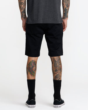 Weekend Stretch Short 20