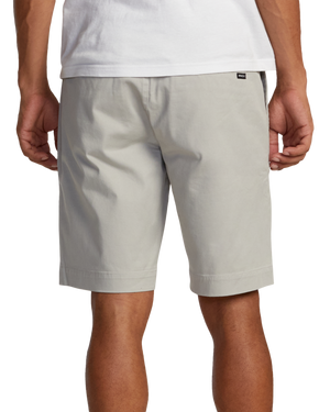 Weekend Stretch Short 20