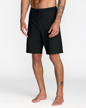 VA Trunk Solid - RVCA