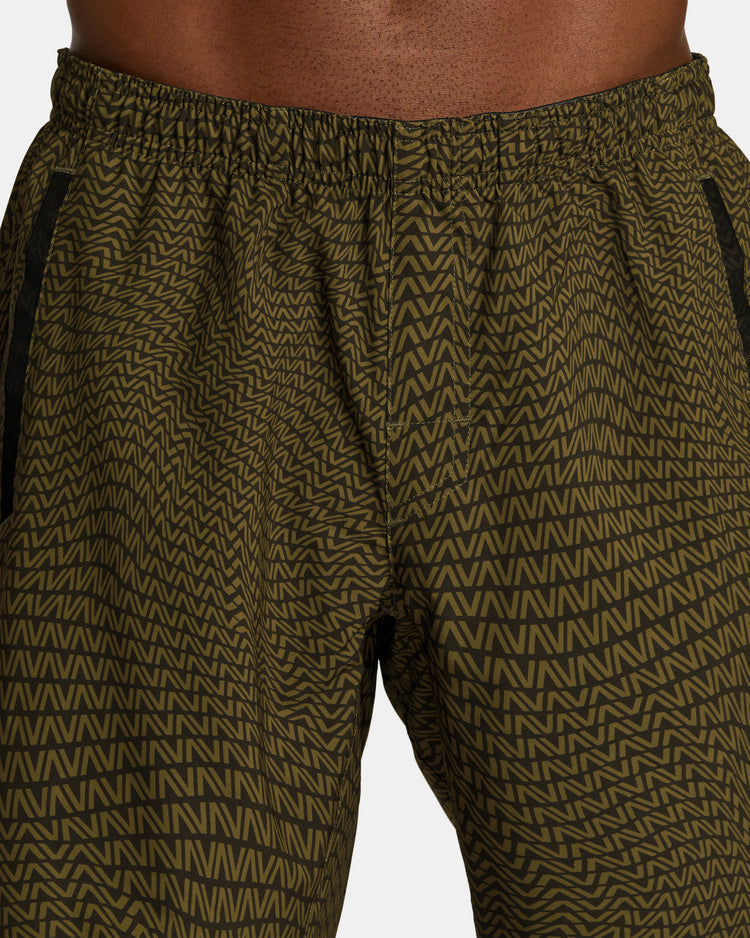 Yogger Stretch 17" Athletic Shorts - Va Warp Chocolate