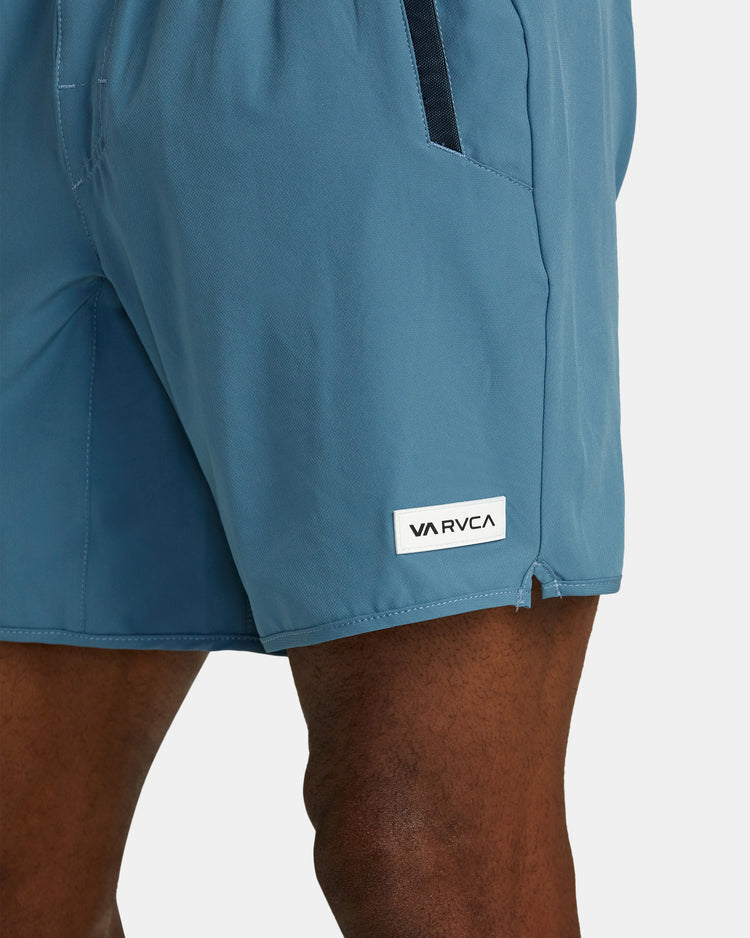 Yogger Stretch 17" Athletic Shorts - Glacier