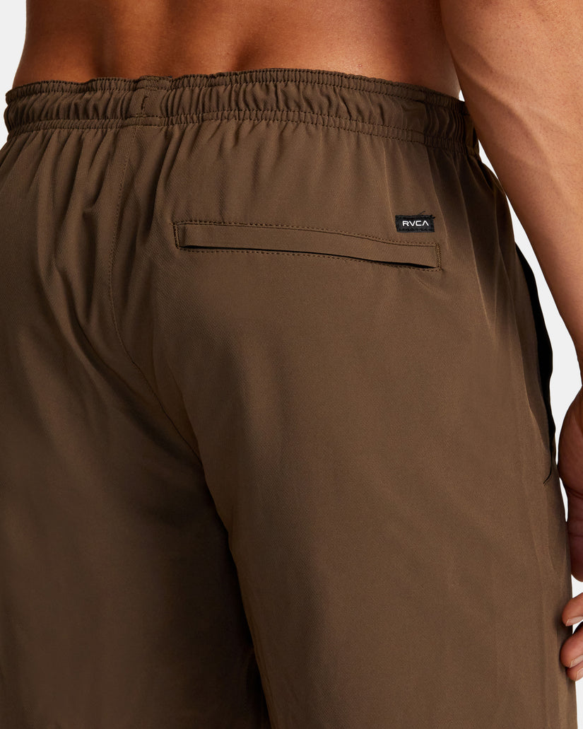 Yogger Stretch 17" Athletic Shorts - Mocha