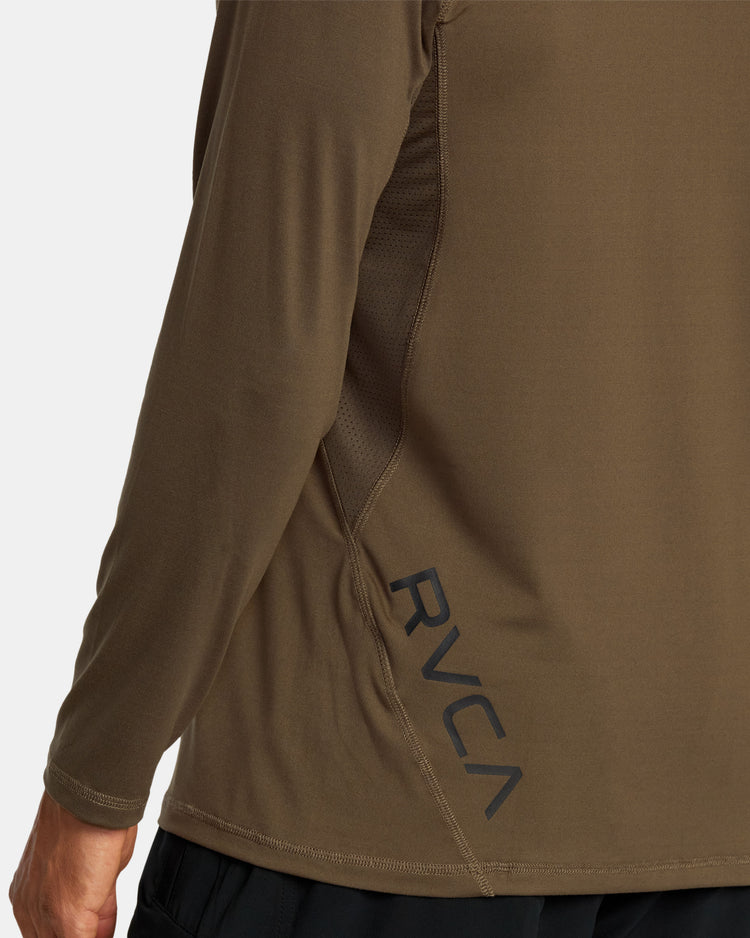 Sport Vent Long Sleeve Tee - Mocha