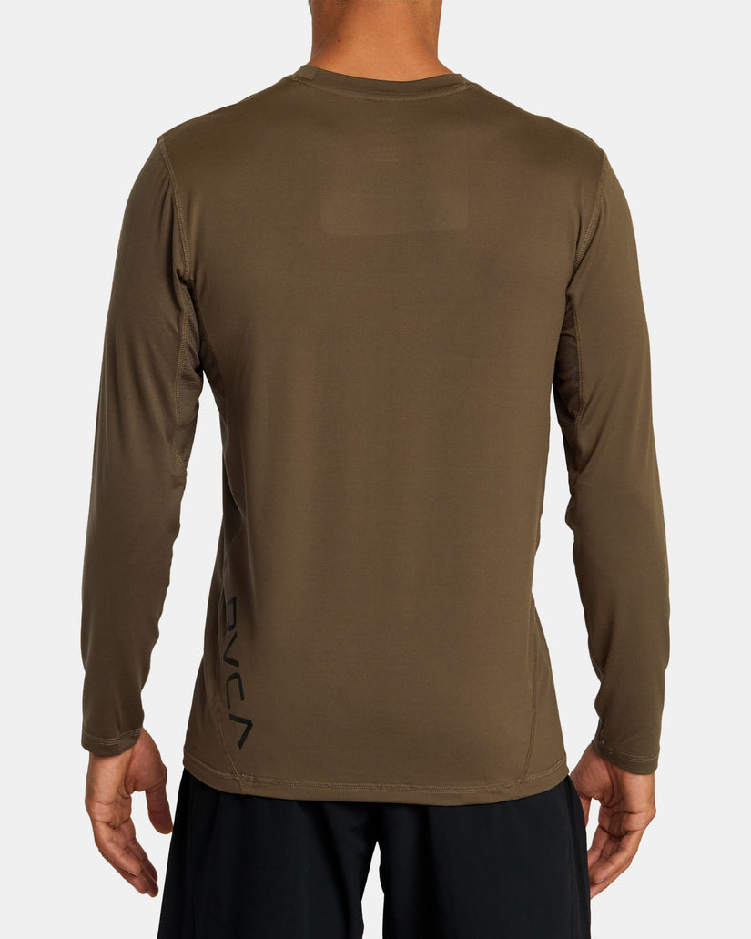 Sport Vent Long Sleeve Tee - Mocha