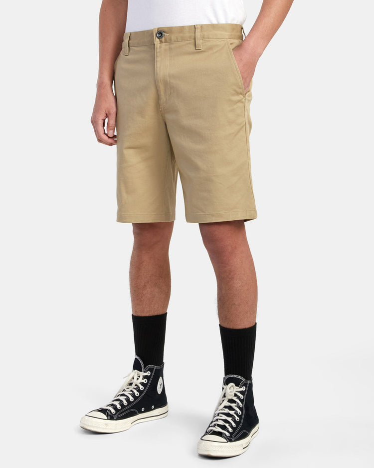 Weekend Stretch 20" Shorts - Khaki