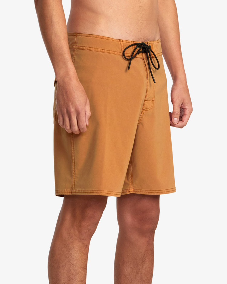 VA Pigment Boardshorts 18" - Adobe