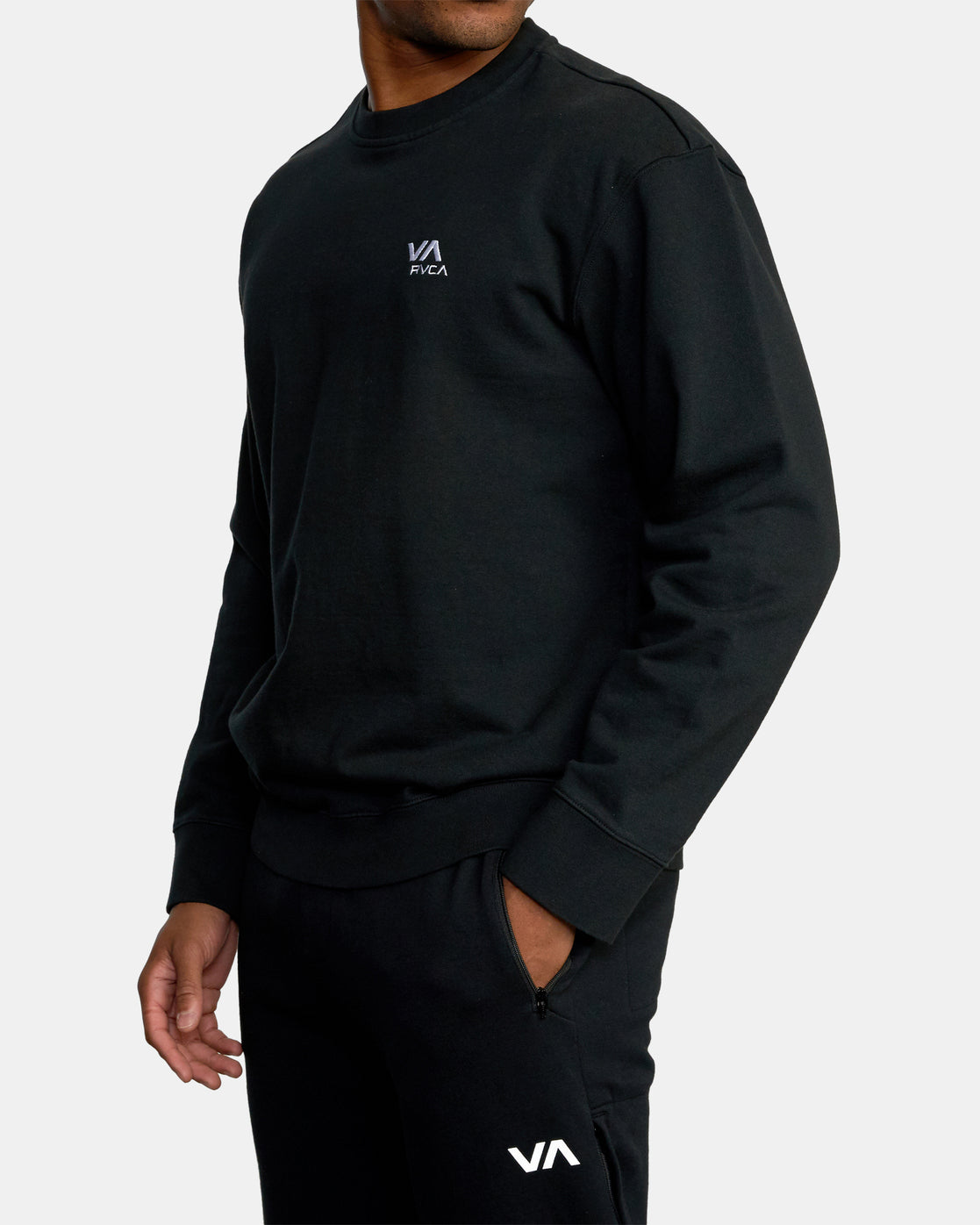 VA Essential Crewneck Sweatshirt - Black – RVCA.com