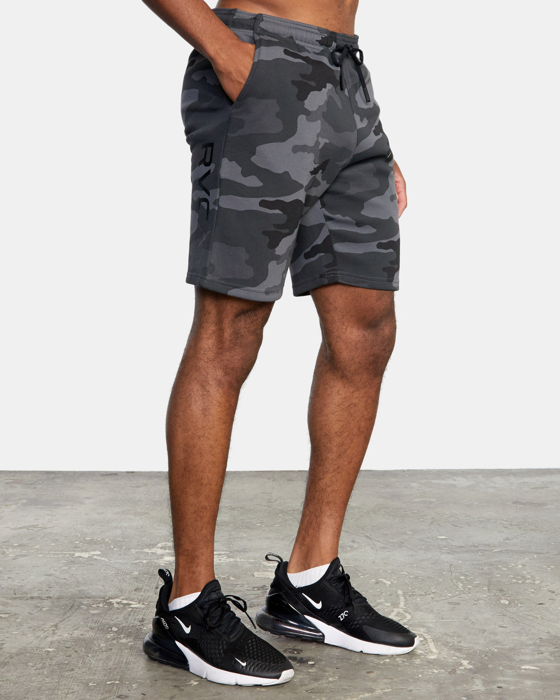 Rvca camo clearance shorts