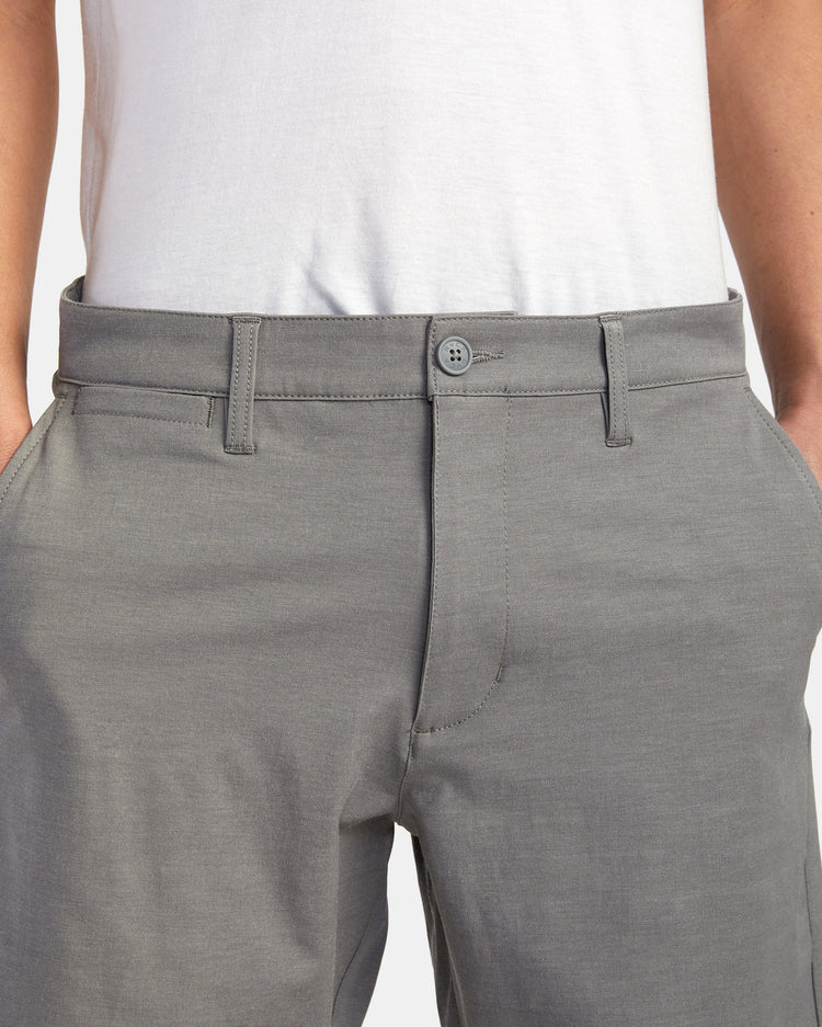 Back In Hybrid 19" Shorts - Athletic Heather