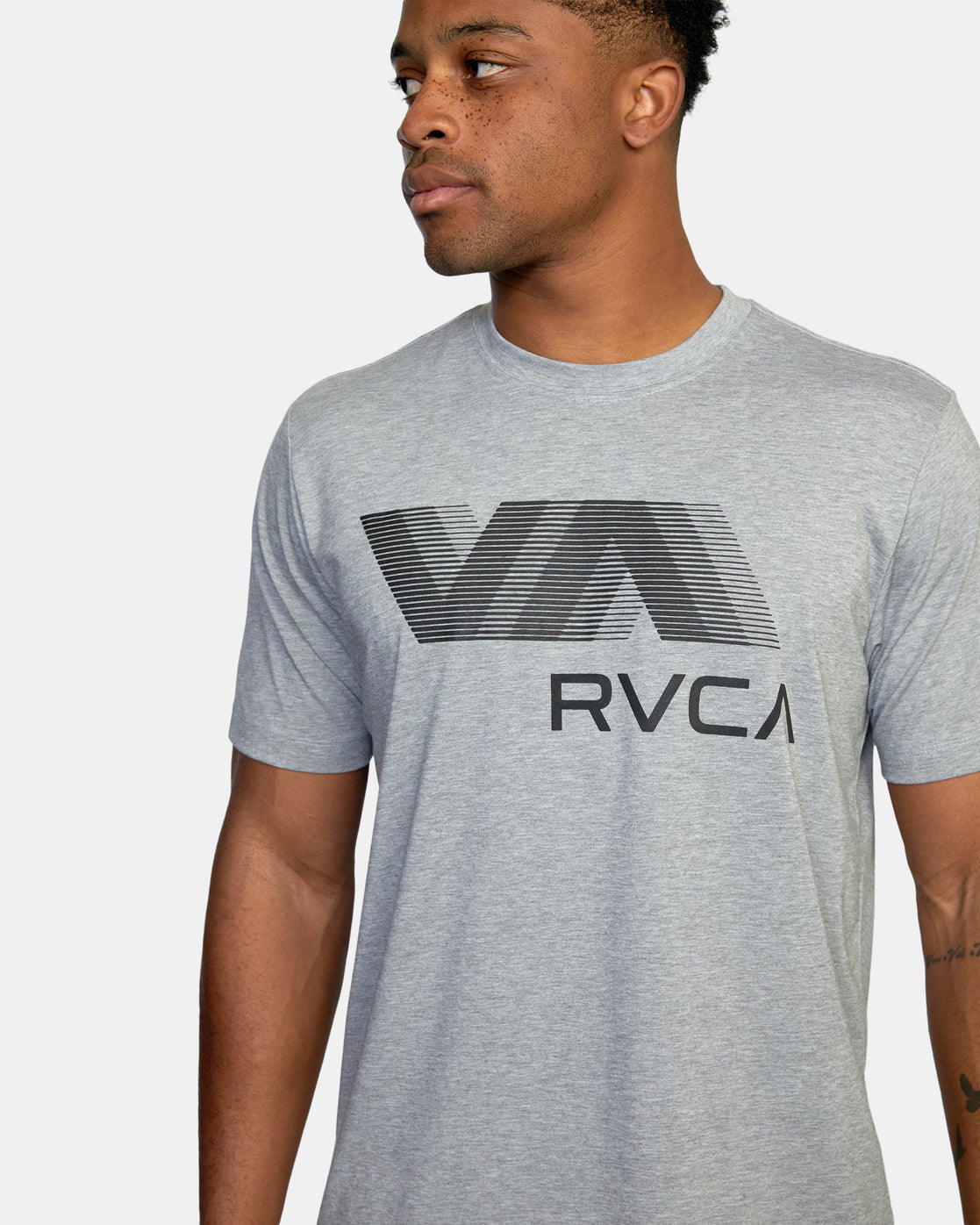 Rvca sales shirts cheap