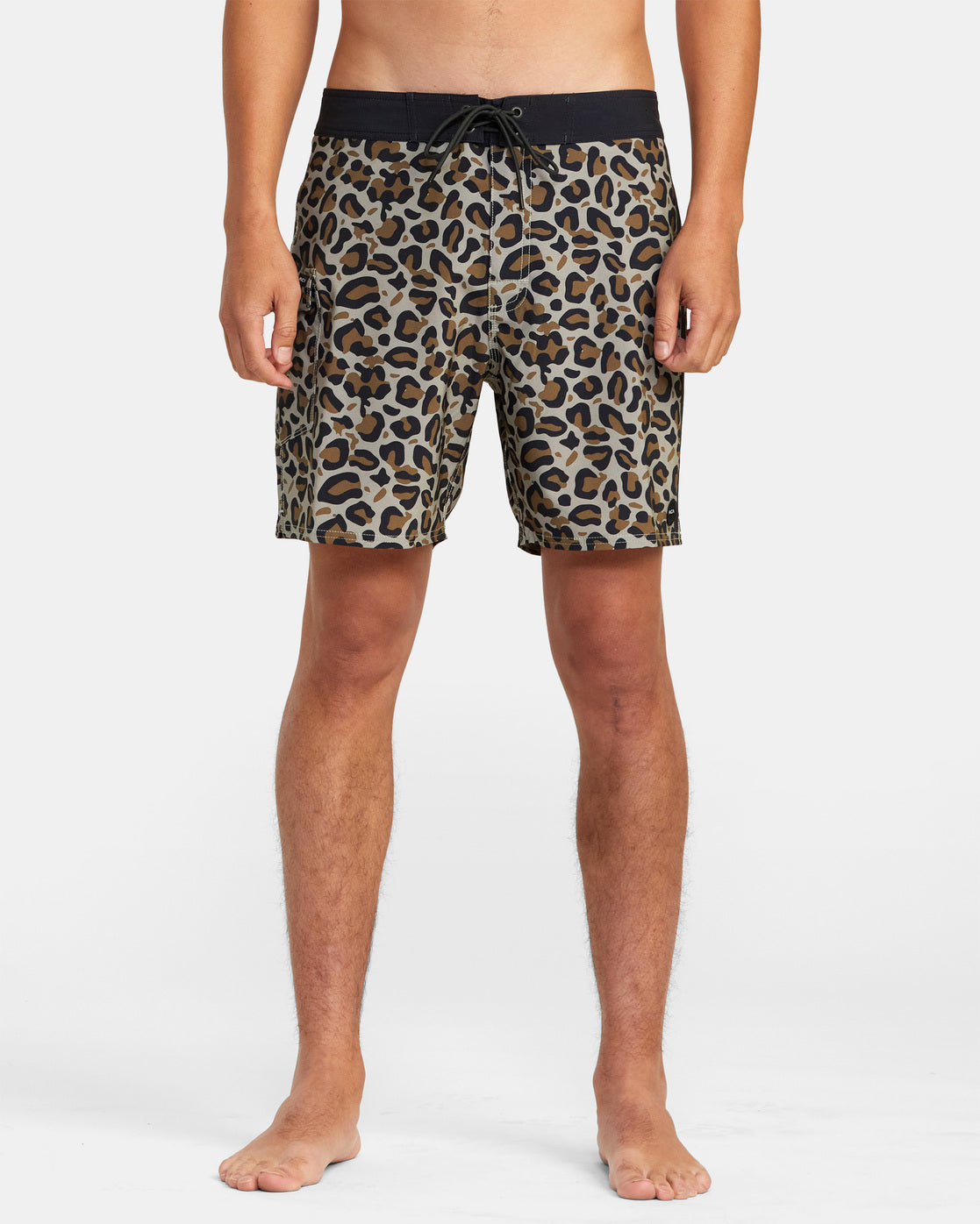 Rvca montague best sale 17 swim trunks