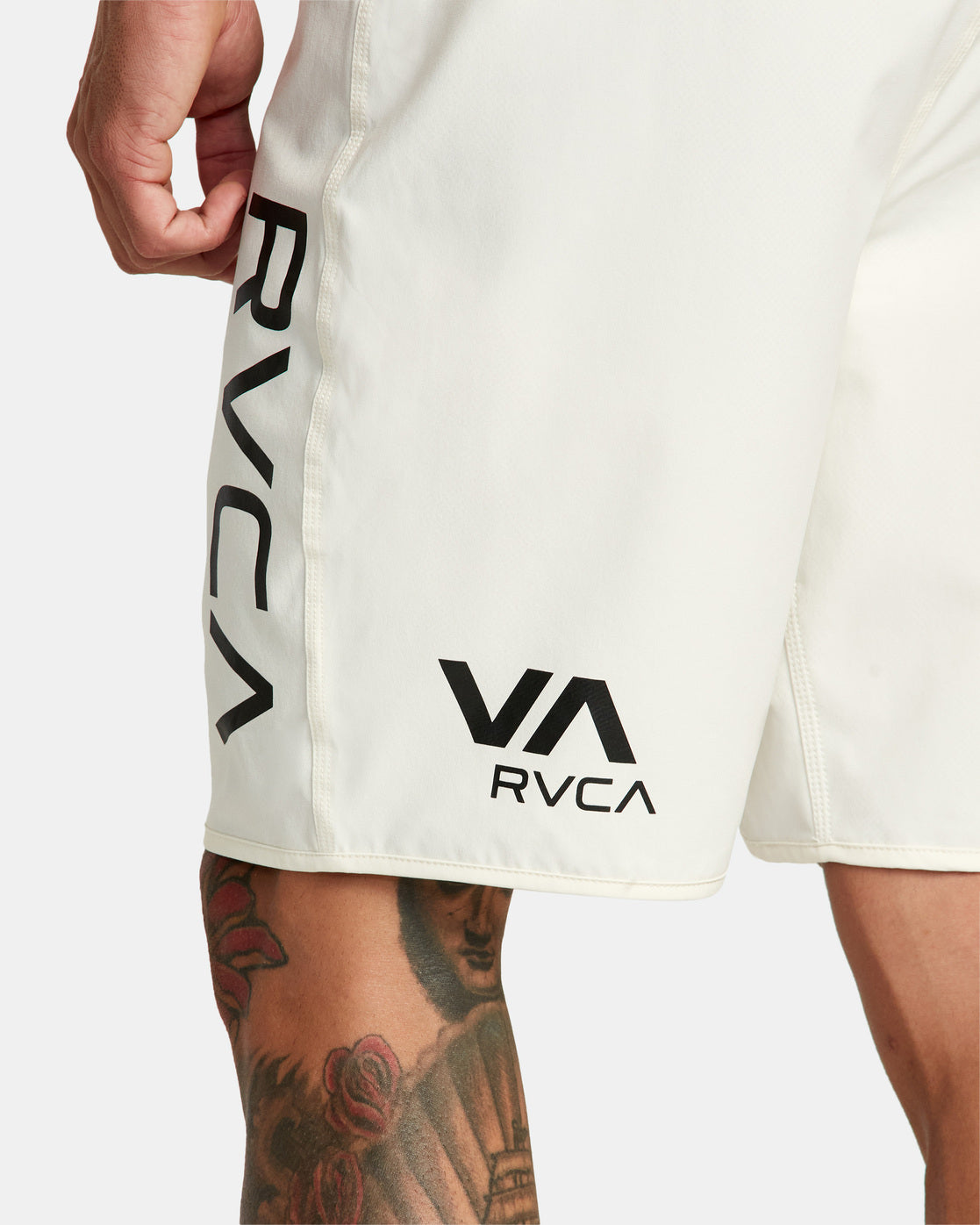 Limited Edition Bj Penn Legend Shorts - White | RVCA